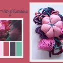 Textil medál vagy kitűző -3-, Ékszer, óra, Medál, Bross, kitűző, Ékszerkészítés, Varrás, Sok szeretettel készítettem ezt a medált, vagy kitűzőt.... Bármi, aminek csak szeretnéd...:) 
 Az ih..., Meska