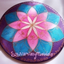 19. Az alkotó erő  mandalája - selyem mandala, Képzőművészet , Festmény, Festészet, Selyemfestés, A spiritualitás színeit hordozza.
Erősíti a megérzéseket,a valódi intuíciót. Ihletet, alkotó kedvet ..., Meska