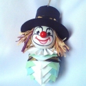 Cilind Úr - bohóc figura, Dekoráció, Játék, Otthon, lakberendezés, Baba, babaház, Újrahasznosított alapanyagból készült termékek, Baba-és bábkészítés, Vidám kis bohóc figura, aki biztos, hogy mosolyt csal mindenki arcára. Tehető gyerekszobába, vagy aj..., Meska