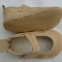 Puhatalpú bőrcipi, rendelhető 9-15 cm-ig, Ruha, divat, cipő, Baba-mama-gyerek, Cipő, papucs, Baba-mama kellék, Varrás, Valódi bőrből, ami nagyon finom puha, vékony, és nagyon könnyű. 
Bélése vékony, pamuttal bevont sziv..., Meska