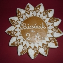 Mandala ballagásra, Dekoráció, Ünnepi dekoráció, Mézeskalácssütés, Mézeskalácsból készült mandala, ballagási ajándéknak. 


Celofánba, és natúr színű hullámos karton d..., Meska