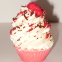 Epres muffin szappan, sütiszappan, Dekoráció, Szépségápolás, Karácsonyi, adventi apróságok, Szappan, tisztálkodószer, Szappankészítés, A Pink Beauty Bakery sütiszappanok, díszszíppanok!

Olivaolaj hozzáadásával készültek!

Csokoládé, m..., Meska
