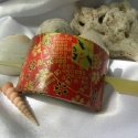 kontytartó újrahasznosított anyagból - Japán Kollekció, Ruha, divat, cipő, Hajbavaló, Hajcsat, Decoupage, szalvétatechnika, Újrahasznosított alapanyagból készült termékek, Ezt a kontytartót japán papírból készítettem, felhasználva régi papír tekercs gurigát. Az átszúró ba..., Meska