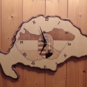 Címeres,Nagy Magyarország(Trianon)-kézzel égetett fa falióra, Ékszer, óra, Dekoráció, Otthon, lakberendezés, Magyar motívumokkal, Famegmunkálás, Fotó, grafika, rajz, illusztráció, Mérete: 48 cm X 27 cm a legszélesebb pontjain.

Saját ötlet az egyedi marású szélezés.

Számlaképes...., Meska