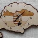Címeres,Nagy Magyarország(Trianon)-kézzel égetett fa falióra, Ékszer, óra, Dekoráció, Otthon, lakberendezés, Magyar motívumokkal, Famegmunkálás, Fotó, grafika, rajz, illusztráció, Mérete: 48 cm X 27 cm a legszélesebb pontjain.

Saját ötlet az egyedi marású szélezés.

Számlaképes...., Meska