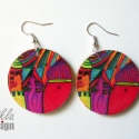 Hundertwasser fülbevaló, Ékszer, óra, Fülbevaló, Famegmunkálás, Decoupage, szalvétatechnika, 4 cm átmérőjű fa korongra készült fülbevaló.

Friedensreich Hundertwasser egyik alkotásának részlete..., Meska