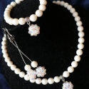 Ivory - fűzött swarovskis esküvői ékszerszett, Ékszer, óra, Ékszerszett, Nagyon megtetszettek ezek a 8 mm-es tört fehér swarovski gyöngyök, és készítettem belőlük egy elegán..., Meska