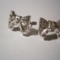 Masnis ezüst  füli swarovski kövekkel, Ékszer, óra, Fülbevaló, 925-ös ezüstből készül  a masnis ékszer.A masni 15 mm széles ,fehér Swarovski kövekkel van kirakva.A..., Meska