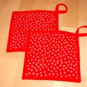 Edényfogók párban, Konyhafelszerelés, Dekoráció, Otthon, lakberendezés, Edényfogó, Varrás, Patchwork, foltvarrás, Foltvarrással készült konyhai edényfogók.
Méretei: 21x21cm.

Az ár 2 db-ra vonatkozik., Meska