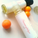 Narancsfaliget roll-on aromaterápiás parfüm., Szépségápolás, Kozmetikum, Szappan, tisztálkodószer, Mindenmás, A citrus illóolajokból készült keverék feldobja a hangulatot és narancsos pillanatokat idéz. A gyümö..., Meska