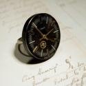Margravine Cornelia A. Nolan - Steampunk gyűrű, Ékszer, óra, Gyűrű, A gyűrű alapja egy régi Pobeda karóra számlapja, amit egy apró fogaskerék és Swarovski kristály dísz..., Meska