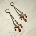 Duchess Zylphia M.Brinkley - Steampunk fülbevaló, Ékszer, óra, Fülbevaló, Elegáns és egyedi viselet kellemes, meleg színekkel párosítva :)


Hossza: 8,5 cm
Átmérője: kb. 3 cm..., Meska