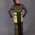 Couture estélyi,replika, Ruha, divat, cipő, Női ruha, Estélyi ruha, Varrás, Egy estélyi a szélsőséges kategóriából.Couture darab.
Kétoldalas bizsu jerseyből.Bordűrös,hímzett tü..., Meska