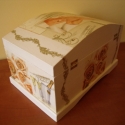 Esküvői doboz, Esküvő, Otthon, lakberendezés, Tárolóeszköz, Doboz, Decoupage, szalvétatechnika, Festett tárgyak, Közeledik az esküvő és még nem tudod mit ajándékozz az ifjú párnak?

Itt ez a nagyon elegáns és prak..., Meska