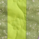 Színes drezdai tányéros takaró, Otthon, lakberendezés, Képzőművészet , Lakástextil, Textil, Varrás, Patchwork, foltvarrás, Kézi és gépi applikációval készült takaró, főként kislányoknak( mérete miatt). Mérete 133*175 cm. A ..., Meska