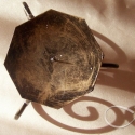 Romantik gyertyatartó, Otthon, lakberendezés, Dekoráció, Gyertya, mécses, gyertyatartó, Ünnepi dekoráció, Fémmegmunkálás, Romantik kovácsolt jellegű gyertyatartó fekete színben arany antikolással.

Gyertyatartó lapját nyol..., Meska
