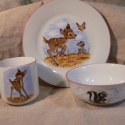 Bambi étkészlet, Baba-mama-gyerek, Konyhafelszerelés, Bögre, csésze, Kerámia, 3 részből álló porcelán gyermek étkészlet,Bambis mintával saját kézzel festve.
A bögre 8 cm magas,a ..., Meska