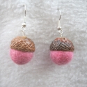 makkfülbevaló, Ékszer, óra, Fülbevaló, Ékszerkészítés, Nemezelés, Erdőben sétáltam, mikor láttam, hogy már hullnak a makkok a fákról, az első gondolat, hogy hamarosan..., Meska