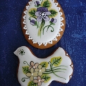 Virágos tojás madárral, Dekoráció, Dísz, Húsvéti mindenféle, Mézeskalácssütés, Festészet, 8 cm-es tojásból és 9x8 cm-es madárból álló tavaszi dísz, melyet festett virágok díszítenek.

Celofá..., Meska