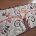 Indásmadaras falikép - rendelhető, Otthon, lakberendezés, Dekoráció, Lakástextil, Kép, Patchwork, foltvarrás, A falikép a nagy életfás ágytakaróm nyomán készült, új tervrajzokkal, barátságos színekkel :)
Mérete..., Meska
