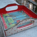 Piroska és a farkas, Baba-mama-gyerek, Konyhafelszerelés, Gyerekszoba, Tálca, Decoupage, szalvétatechnika, Egyszemélyes tálca mesés képpel kislányoknak. Két oldalán fogó van kiképezve, így könnyű kezelni.
Ha..., Meska