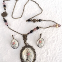Paris vintage fülbevaló, Ékszer, óra, Fülbevaló, Ékszerkészítés, Decoupage, szalvétatechnika, Elegáns vintage fülbevaló, különleges, próbabát,madárkát, virágot ábrázoló romantikus képpel. Franci..., Meska