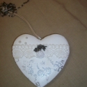 Esküvői, vintage LOVE felirat szívvel, Otthon, lakberendezés, Dekoráció, Esküvő, Dísz, Decoupage, szalvétatechnika, Festett tárgyak, Rendelésre készítek fa szíveket és LOVE vagy egyéb feliratokat. Fehér vagy elefántcsont, és sötét kr..., Meska