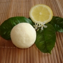 Citrus fürdőbomba, Szépségápolás, Szappan, tisztálkodószer, Fürdősó, habfürdő, Mindenmás, Szőlőmagolaj illetve shea vaj tartalmának köszönhetően remek bőrpuhító, használata után garantáltan ..., Meska