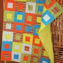 Ablakmintás  vékony patchwork takaró, Otthon, lakberendezés, Lakástextil, Patchwork, foltvarrás, Termék mérete: 165cmx140cm
Anyaga 100% pamut (beavatott patchwork anyagok), közbélés vékony vlies.
F..., Meska