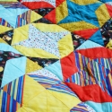 Csillagmintás vastag patchwork takaró, Otthon, lakberendezés, Lakástextil, Patchwork, foltvarrás, Termék mérete: 165cmx140cm
Anyaga 100% pamut (beavatott patchwork anyagok), közbélés vastag vlies.
F..., Meska