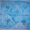 Kézzel festett SELYEMKENDŐ, Magyar motívumokkal, Ruha, divat, cipő, Kendő, sál, sapka, kesztyű, Kendő, Selyemfestés, mérete: 55 x 55 cm
anyaga: 100% hernyóselyem
egyéb: mosógépben (30 fokon) mosható, vasalható

Márván..., Meska