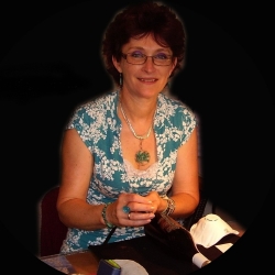 AranyKarika AranyKarika