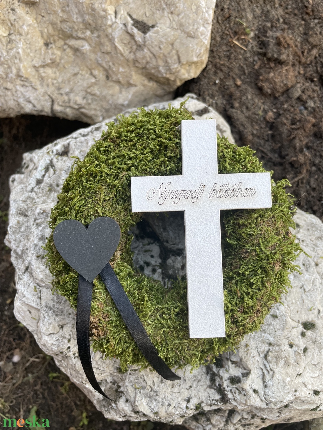 Sírkoszorú - otthon & életmód - vallás - temetkezési tárgy - Meska.hu