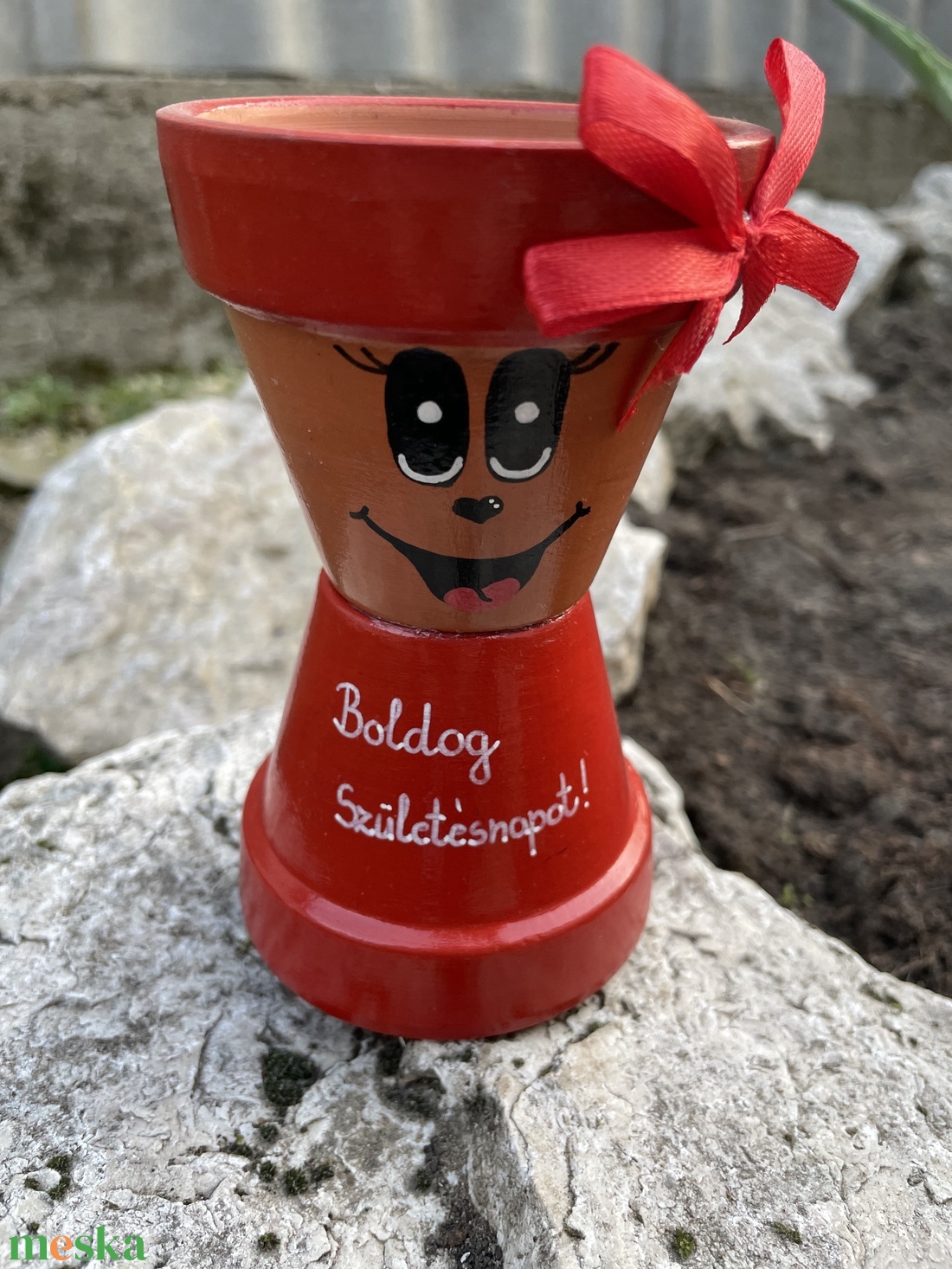 Cserépfigura - Boldog Születésnapot! - otthon & életmód - dekoráció - virágdísz és tartó - cserép & kaspó - Meska.hu Cserépfigura - Boldog Születésnapot! - otthon & életmód - dekoráció - virágdísz és tartó - cserép & kaspó - Meska.hu