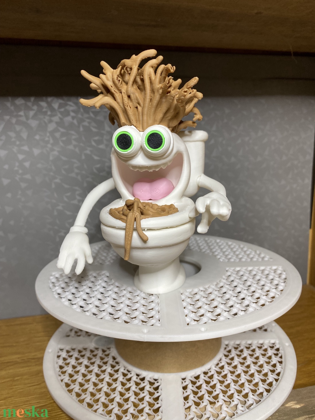 Spaghetti Tualetti - játék & sport - plüssállat & játékfigura - más figura - Meska.hu