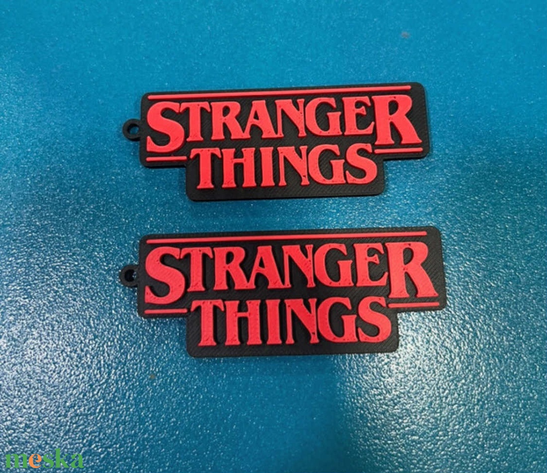 Stranger Things kulcstartó - táska & tok - kulcstartó & táskadísz - kulcstartó - Meska.hu