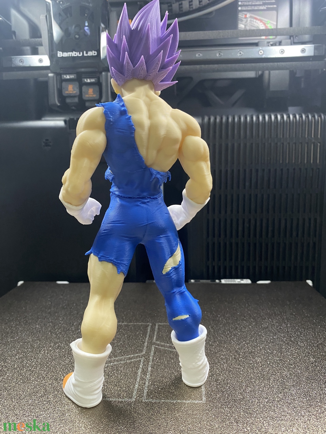 Vegeta Ultra Ego szobor - otthon & életmód - dekoráció - asztal és polc dekoráció - könyvszobor - Meska.hu