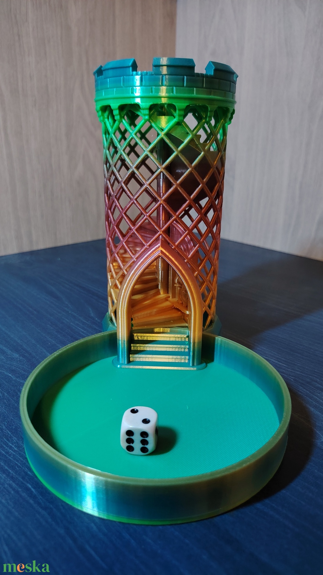 Dobókocka-torony - játék & sport - táblajáték és kártyajáték - társasjátékok - dobókocka - Meska.hu