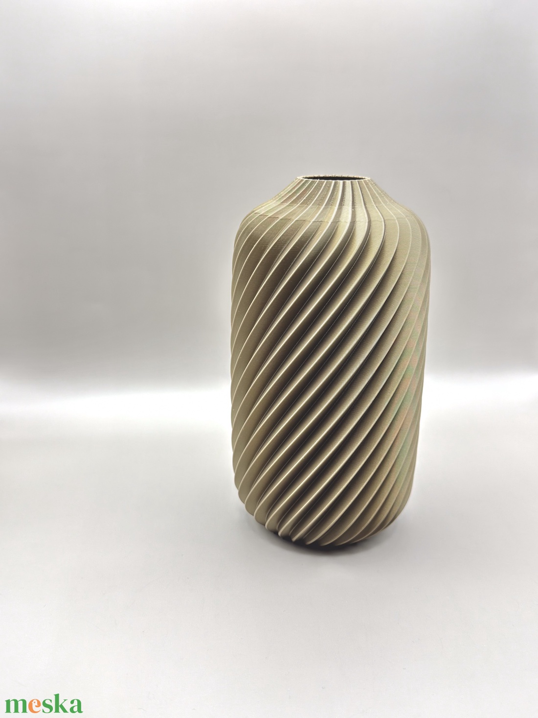 Modern spirál mintás design váza � minimalista lakásdekor - otthon & életmód - virágdekoráció - virágtartó - váza - Meska.hu