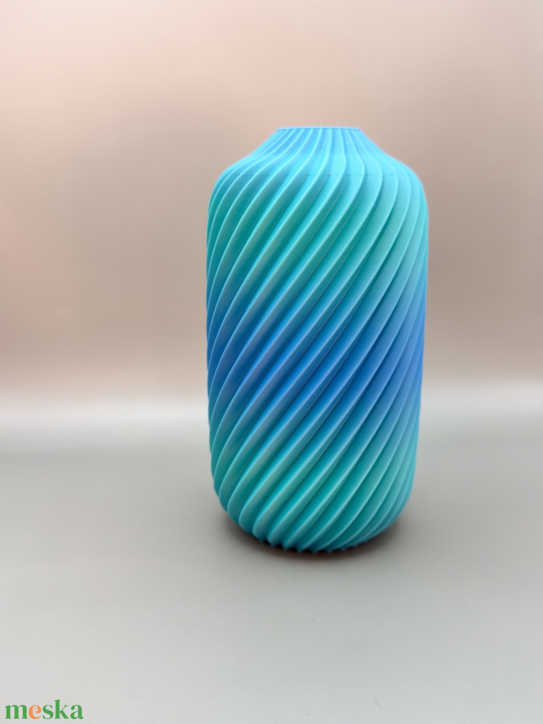 Modern spirál mintás design váza � minimalista lakásdekor - otthon & életmód - virágdekoráció - virágtartó - váza - Meska.hu