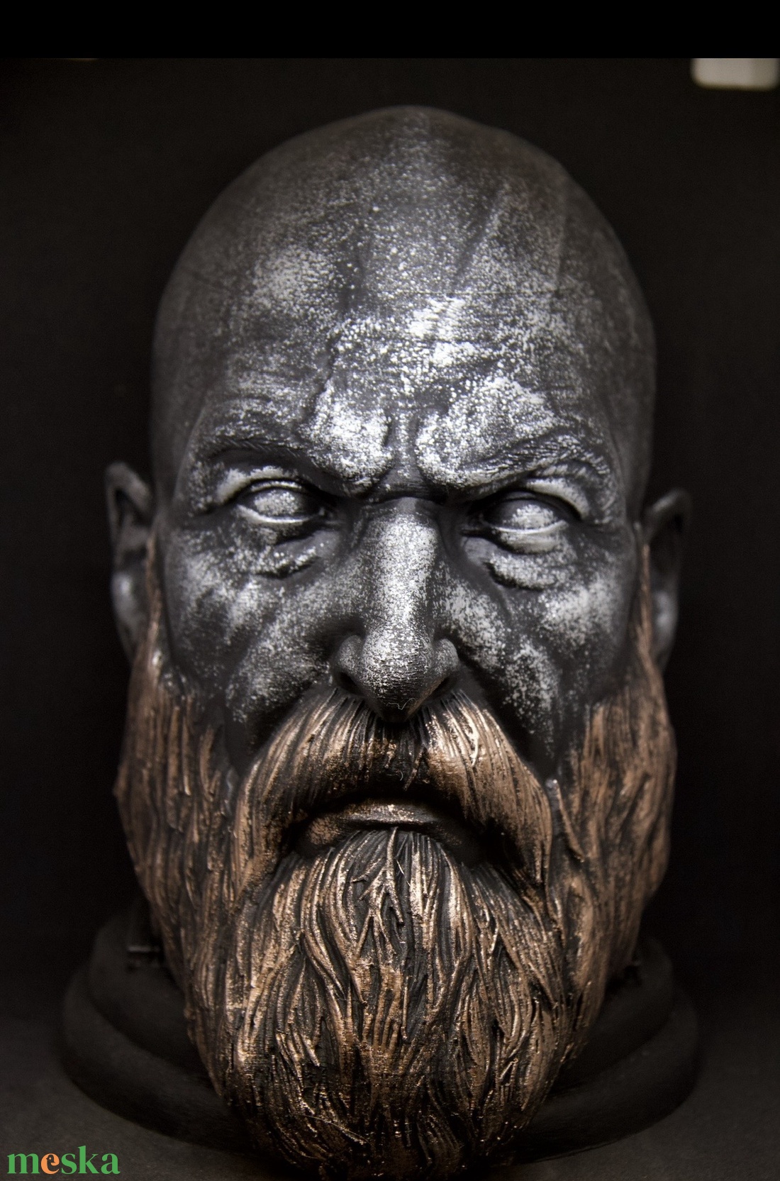 God of War Kratos szobor  - kellékek & szerszámok - dekorációs kellékek - figurák - Meska.hu