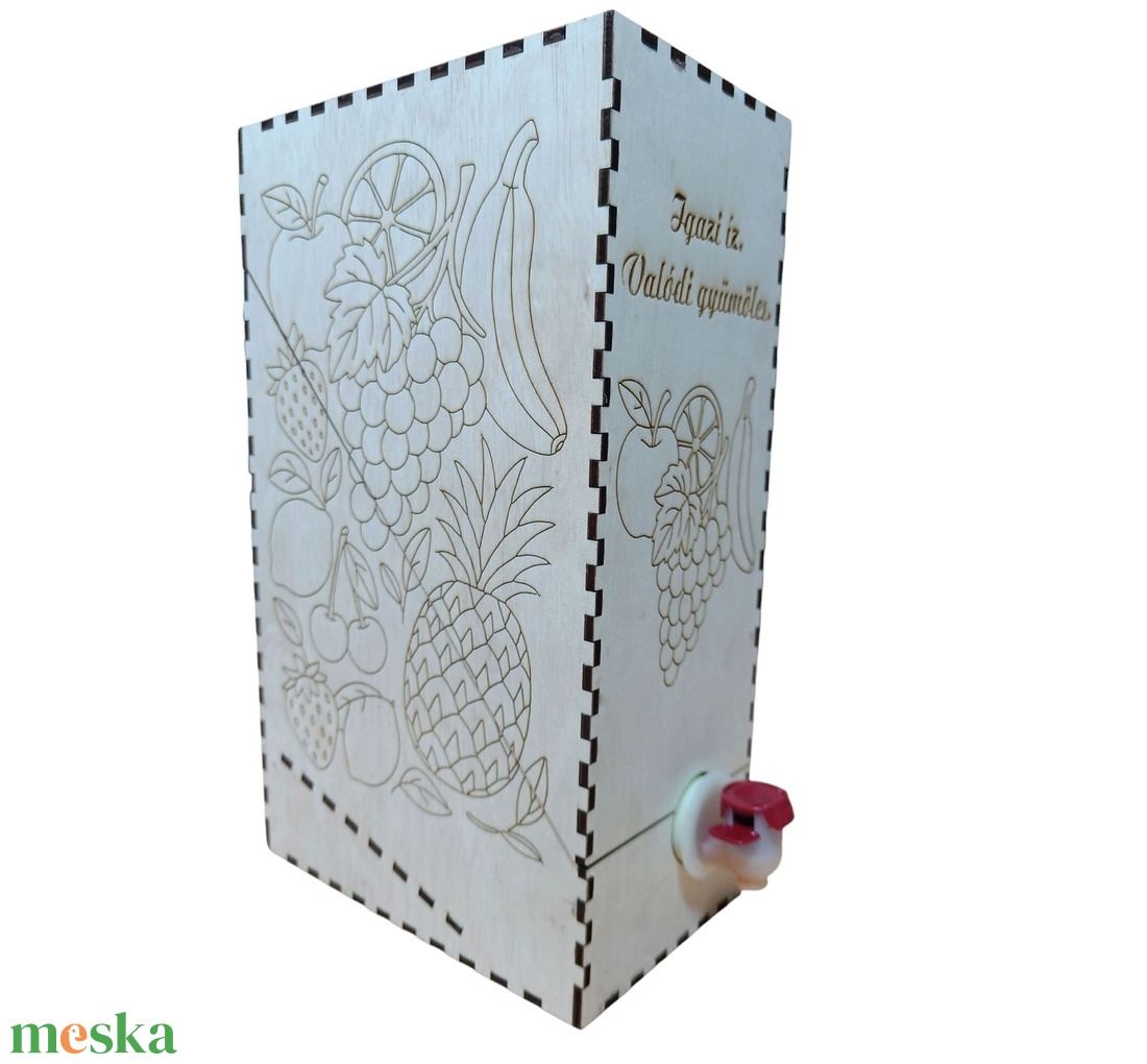 Lézervágott doboz 3l bag-in-box gyümölcslevekhez, 19x12x31cm - otthon & életmód - konyhafelszerelés, tálalás - italos kellékek - italtartó - Meska.hu
