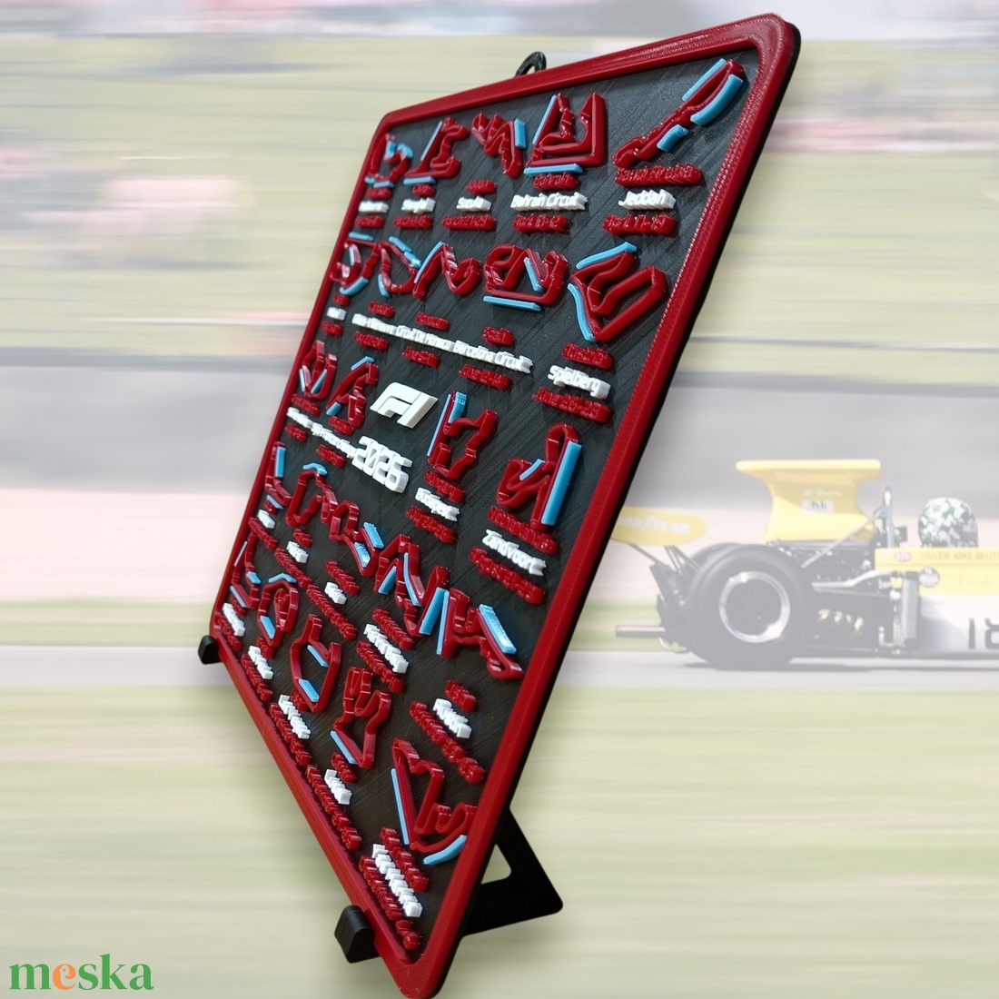 F1 2026-os Pályák Override Zónákkal: Fali Akasztós Dekoráció (20x24 cm) - otthon & életmód - dekoráció - kép & falikép - 3d képek - Meska.hu