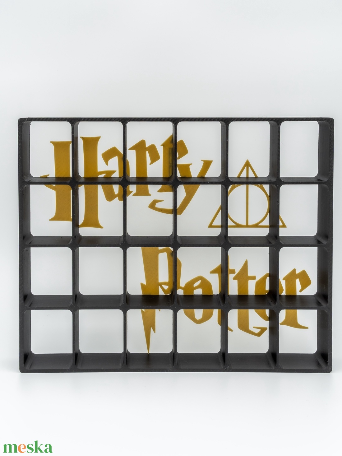 Harry Potter Kinder Joy figura tartó - kellékek & szerszámok - dekorációs kellékek - figurák - Meska.hu