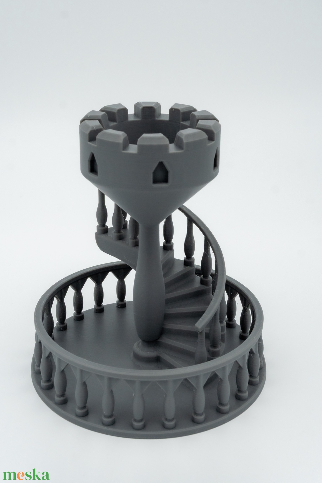 Rusztikus csigalépcső dobókocka torony - játék & sport - táblajáték és kártyajáték - társasjátékok - dobókocka - Meska.hu