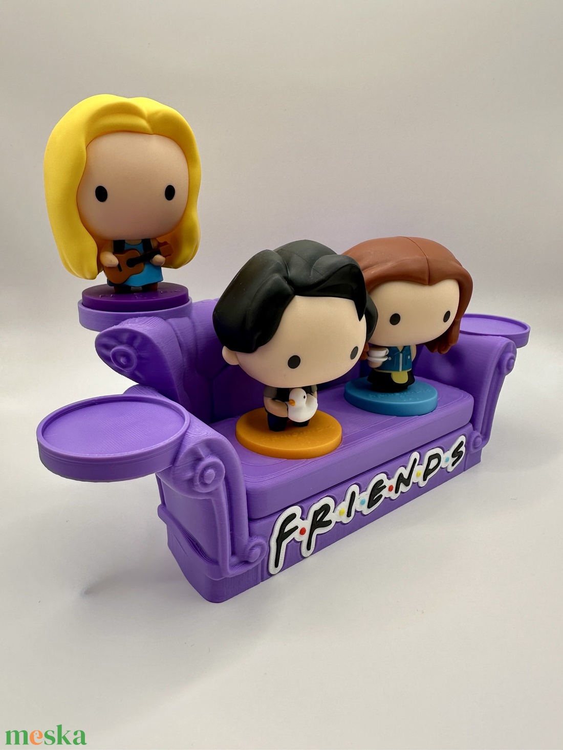 Jóbarátok - FRIENDS figura tartó - otthon & életmód - tárolás & rendszerezés - íróasztali tároló - Meska.hu