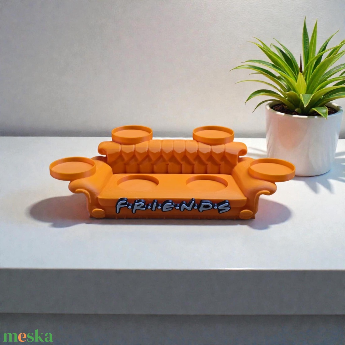 Jóbarátok figura tartó - otthon & életmód - tárolás & rendszerezés - íróasztali tároló - Meska.hu