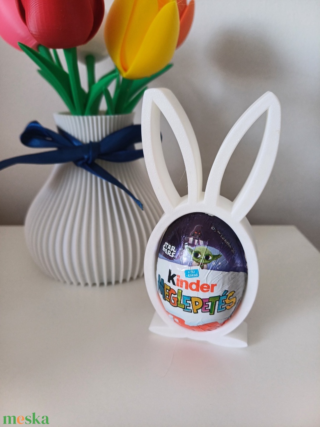 Kinder tojás tartó nyuszifüles tojás - ünnepi díszek, dekorációk - húsvéti díszek és dekorációk - húsvéti tojástartó - Meska.hu