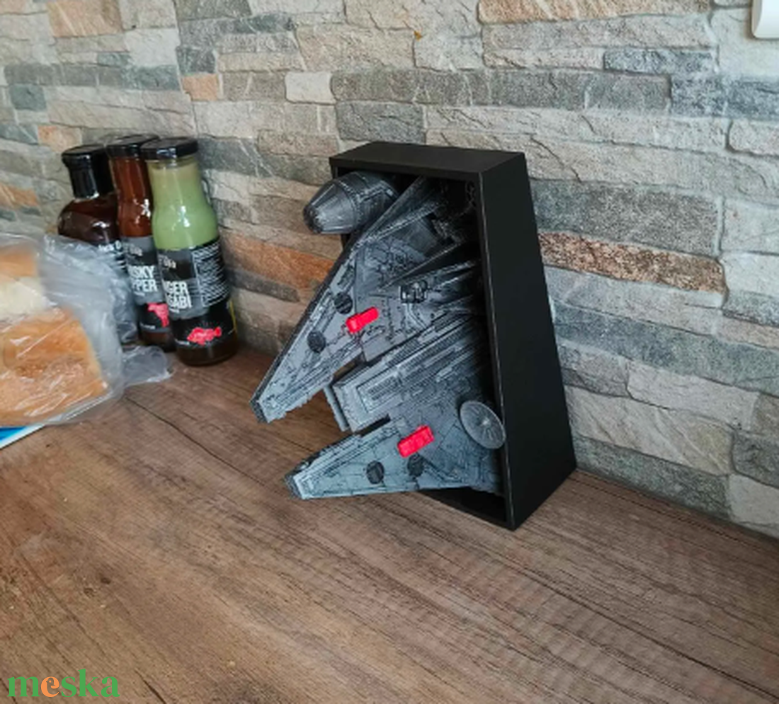 Star Wars Könyvtámasz - Ezer Éves Sólyom - Millenium Falcon - Csillagok Háborúja - otthon & életmód - dekoráció - asztal és polc dekoráció - könyvtámasz - Meska.hu Star Wars Könyvtámasz - Ezer Éves Sólyom - Millenium Falcon - Csillagok Háborúja - otthon & életmód - dekoráció - asztal és polc dekoráció - könyvtámasz - Meska.hu