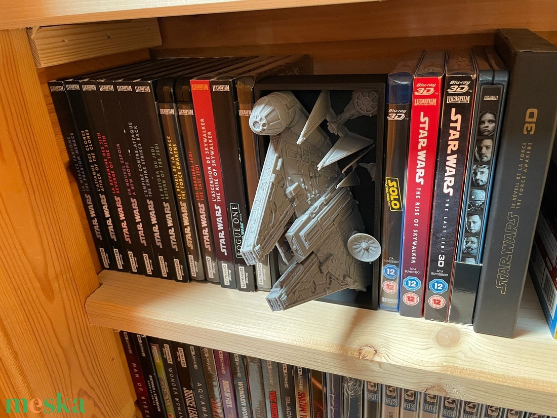 Ezeréves sólyom könyvtámasz - dioráma - otthon & életmód - dekoráció - asztal és polc dekoráció - könyvtámasz - Meska.hu